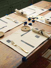 Load image into Gallery viewer, Crescent Placemats (Set)
