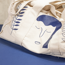 Load image into Gallery viewer, Coco Weekender Bag